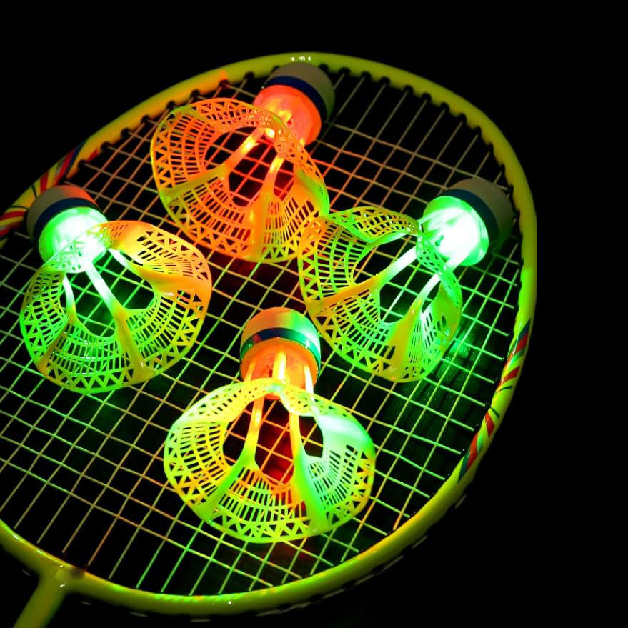 Świecące piłki do badmintona L – Badminton Materi recenzja i cena